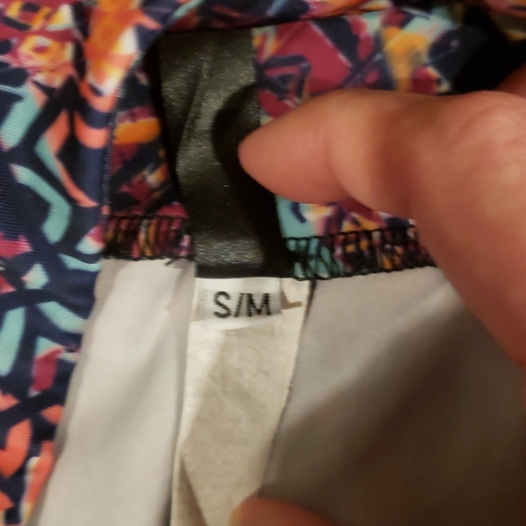 Bundle of workout tights. Size medium. - Picture 6 of 9